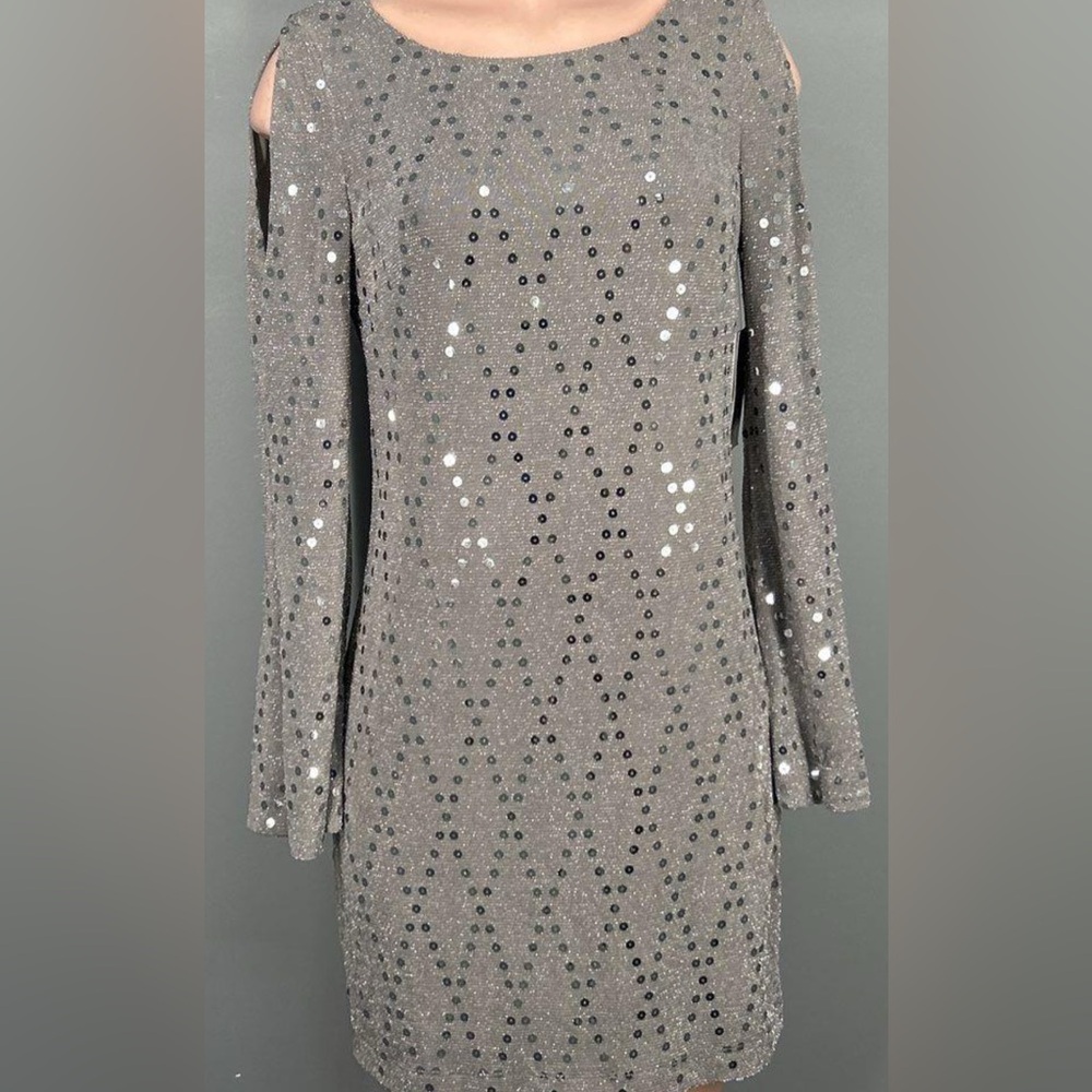 NWT Jessica Howard Silver Sequin Dress NWT